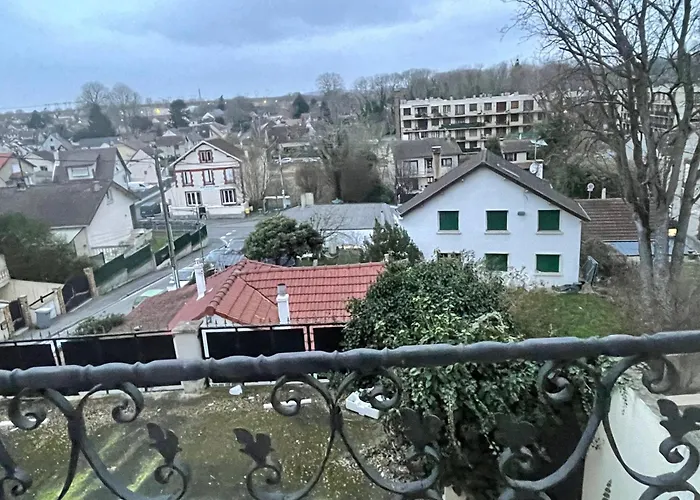 Eden Du Thillay